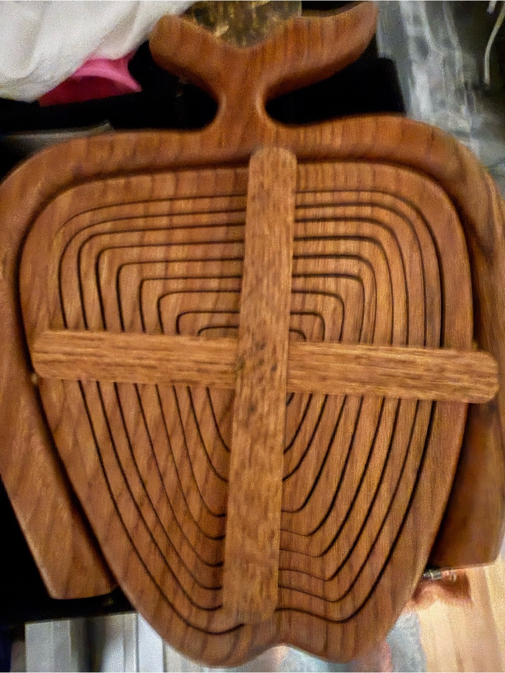 Vintage Collapsible Wood Apple Shaped Fruit Basket Bowl Collectible Rustic Decor - Picture 2 of 8